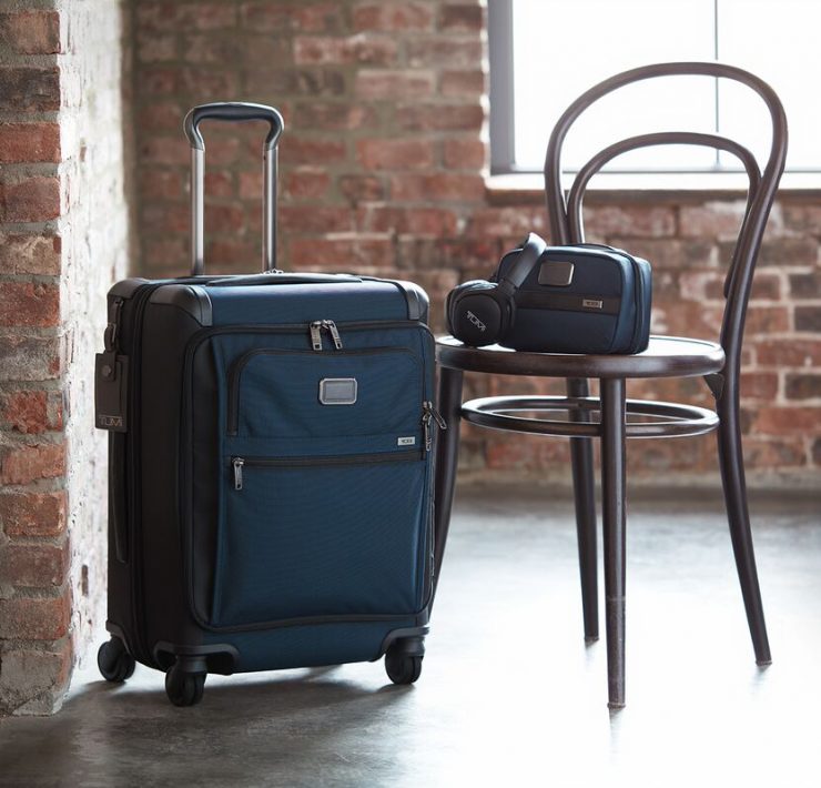 24,000 United Flight Attendants Are to Get Designer TUMI Luggage and New Uniforms