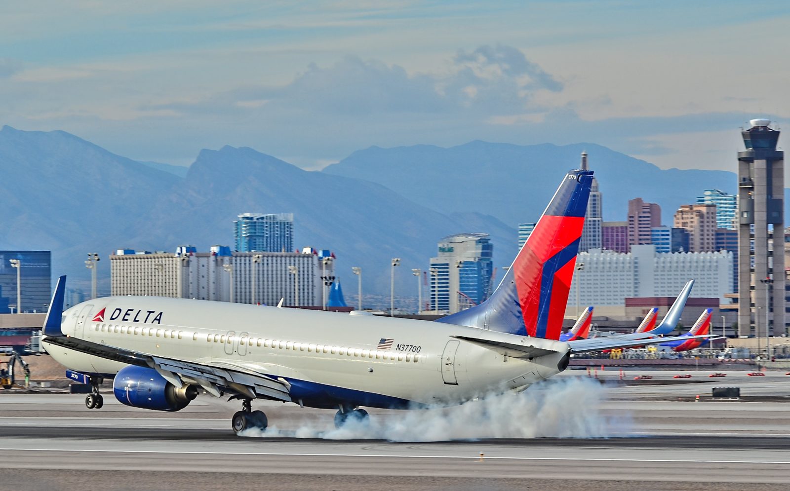 Delta Air Lines Becomes the Only Airline to Make the Best Workplaces For Women List 2017