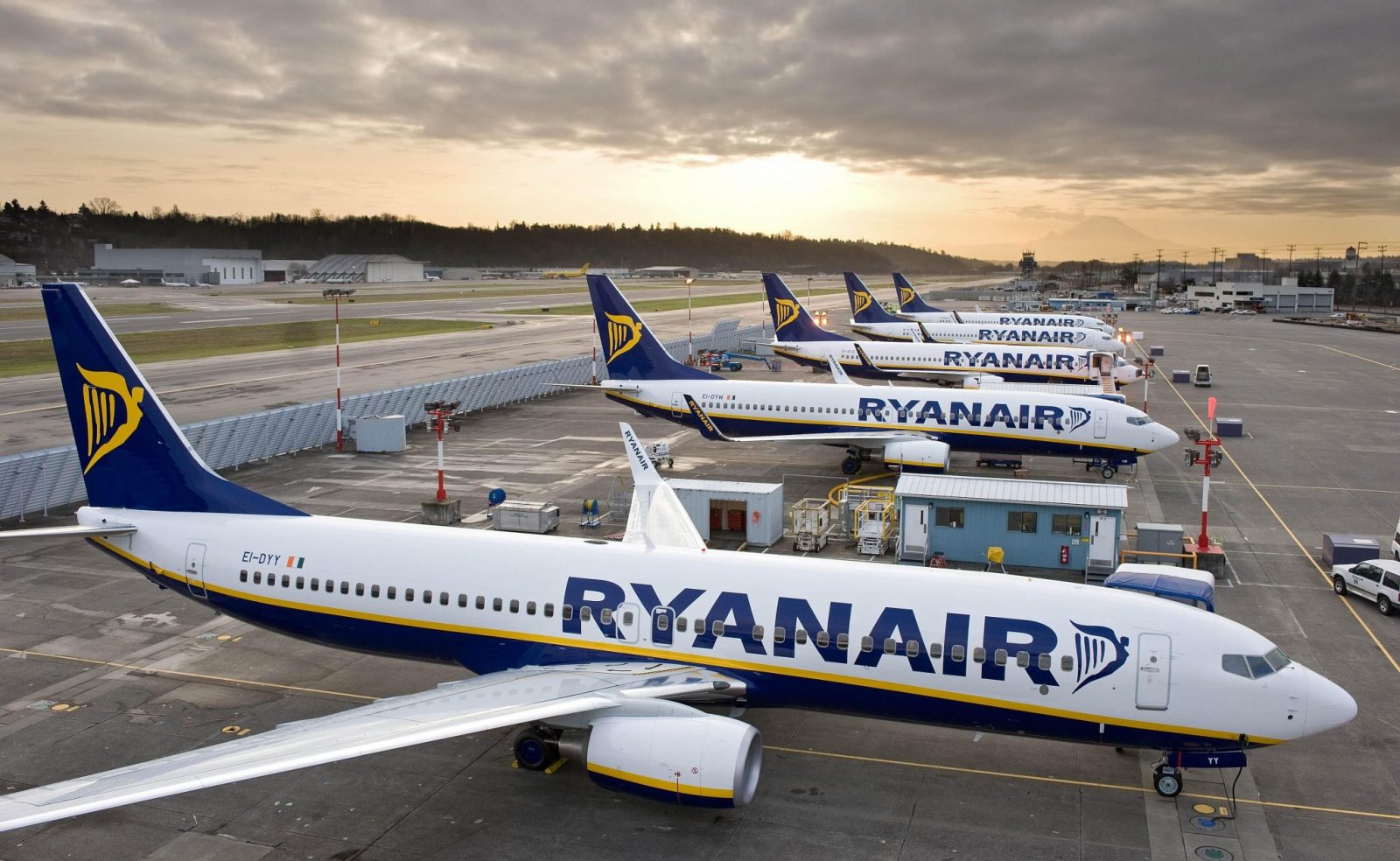 Ryanair Has a Plan to Prevent Flight Delays - Ban Passengers from Bringing Bags into the Cabin