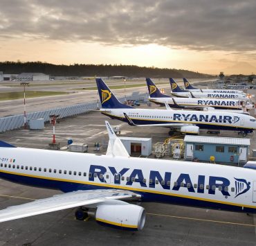 Ryanair Has a Plan to Prevent Flight Delays - Ban Passengers from Bringing Bags into the Cabin