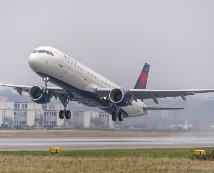 Delta Air Lines is Hiring New Cabin Crew - Over 1,000 Positions Waiting to be Filled