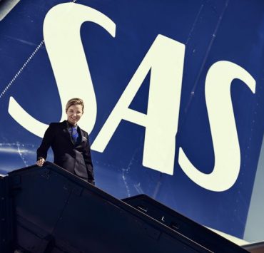 Scandinavian Airline SAS is Offering People the Chance to Work as Cabin Crew Part Time - Perfect for Students
