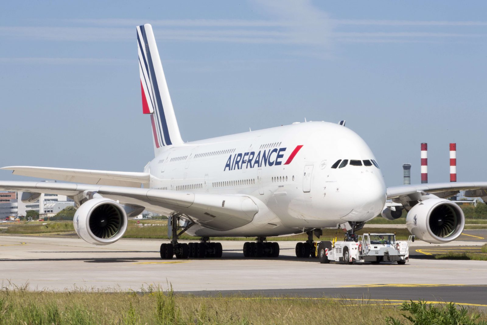 Air France Cabin Crew Walk Out On Strike Over 1% Pay Increase Which "Showed Only Contempt"