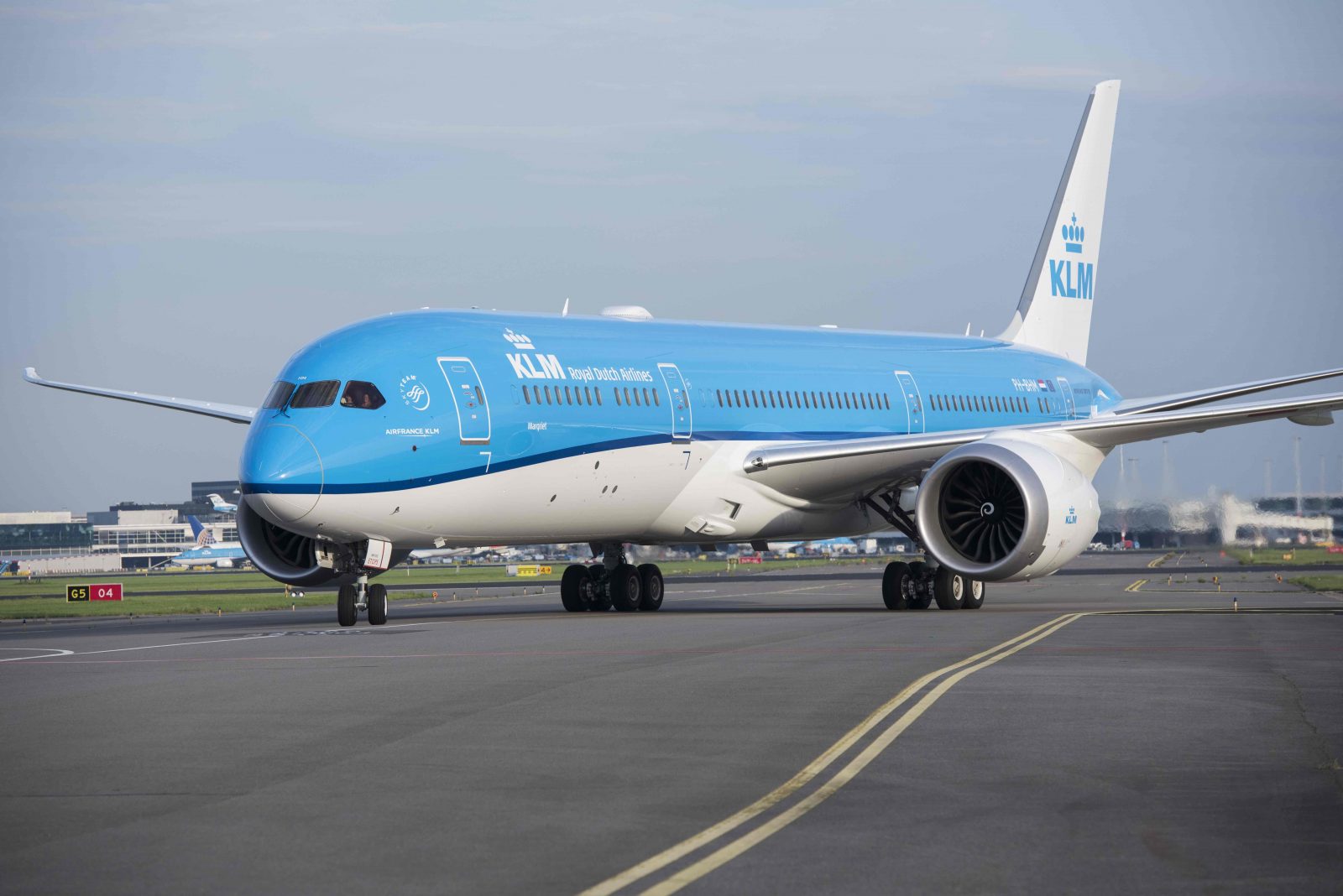 Ooops! KLM Forced to Cancel Flight After "Power Failure" Takes Down Computer Systems