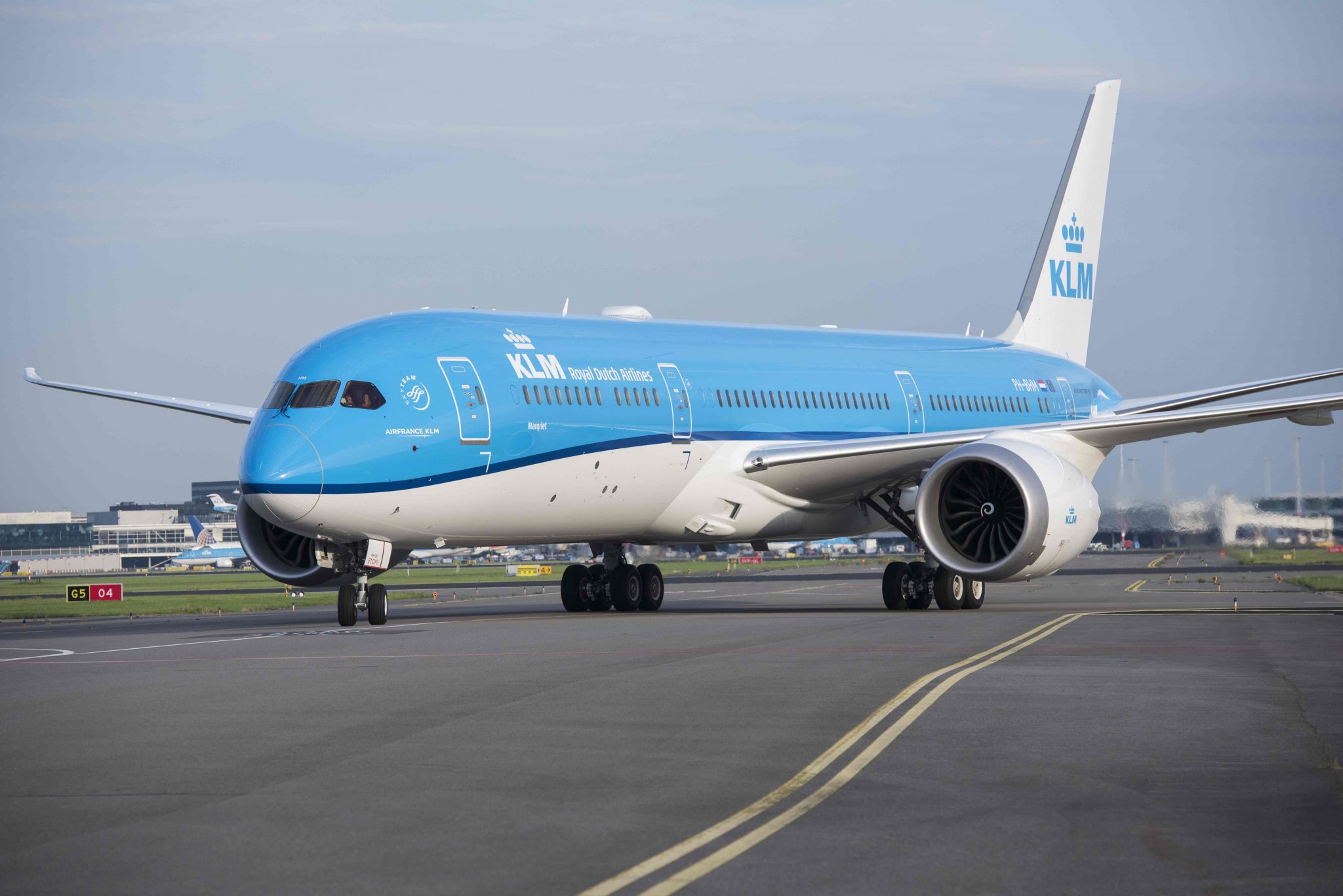Dutch carrier, KLM experienced a short power outage at its headquarters in ...