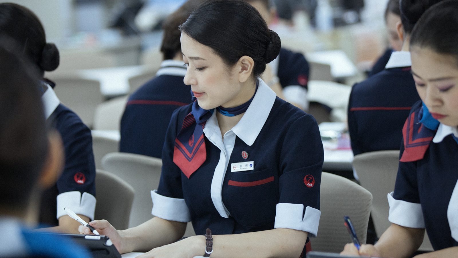 Only 1% of Cabin Crew at Japenese Airlines are Men: Change is Coming Slowly