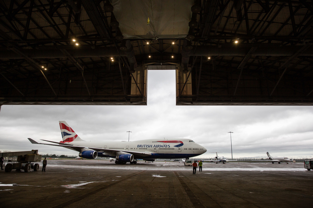 99% of British Airways Cabin Crew at Gatwick Airport Support the ...