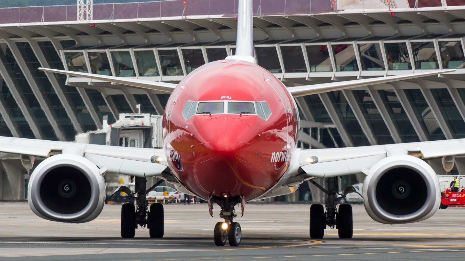 Norwegian Faces Industrial Strife as it Cuts Costs and Crew Bases