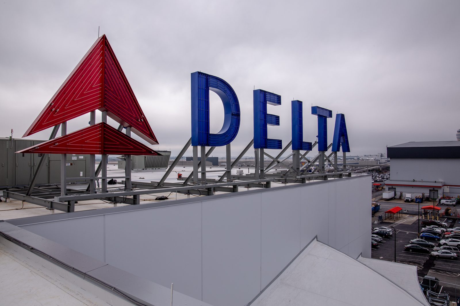 Delta Air Lines Accused of Lobbying to Delay Upgraded Minimum Rest for Flight Attendants