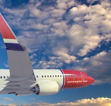 Chief Executive of Low-Cost Airline Norwegian Throws His Weight Behind Boeing's 737 MAX Fix