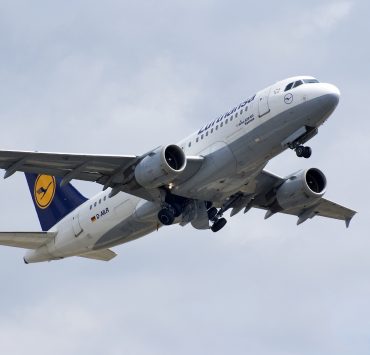 A Fume Event On This Lufthansa A319 Left a Flight Attendant Permanently Unfit to Fly