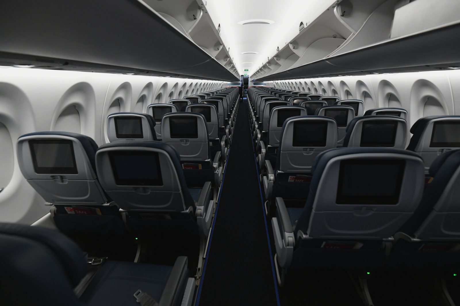 Should Airlines Stock Narcan Overdose Kits Onboard Planes?