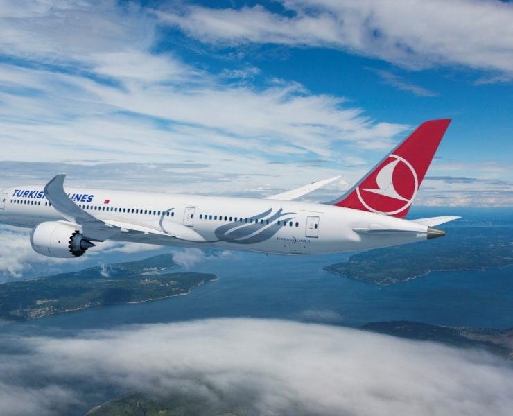 Is This for Real? Turkish Airlines Melted Windows in 787 Dreamliner Photoshoot