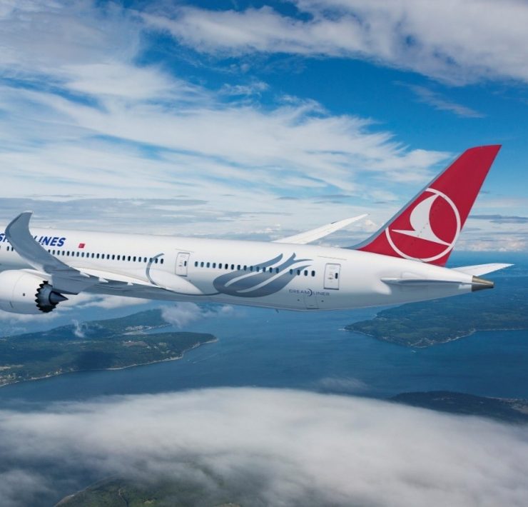 Is This for Real? Turkish Airlines Melted Windows in 787 Dreamliner Photoshoot