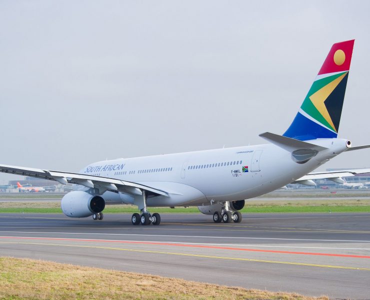 Bodyguard Star Deborah Cox Caught Up In South African Airlines Emergency Landing