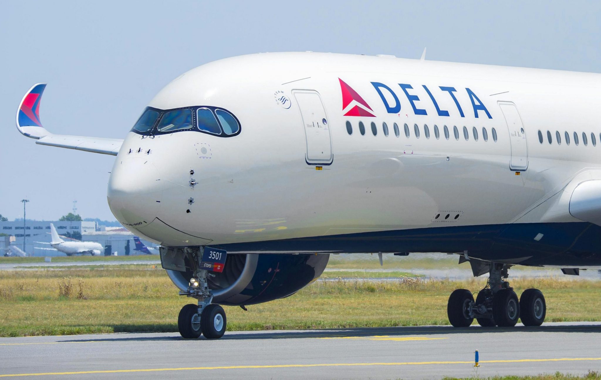 delta airlines flights        <h3 class=