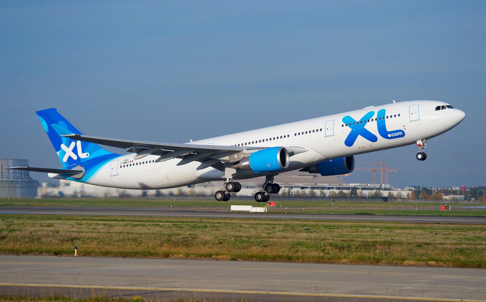 Air France Refuses to Help Aigle Azur or XL Airways Because it Would "Jeopardize" Staff Relations