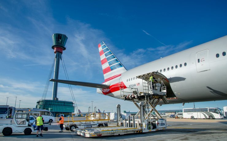 Investigation "Casts Doubt" On American Airlines Explanation That Leaked Clear Caused Flight Attendants to Fall Unconscious