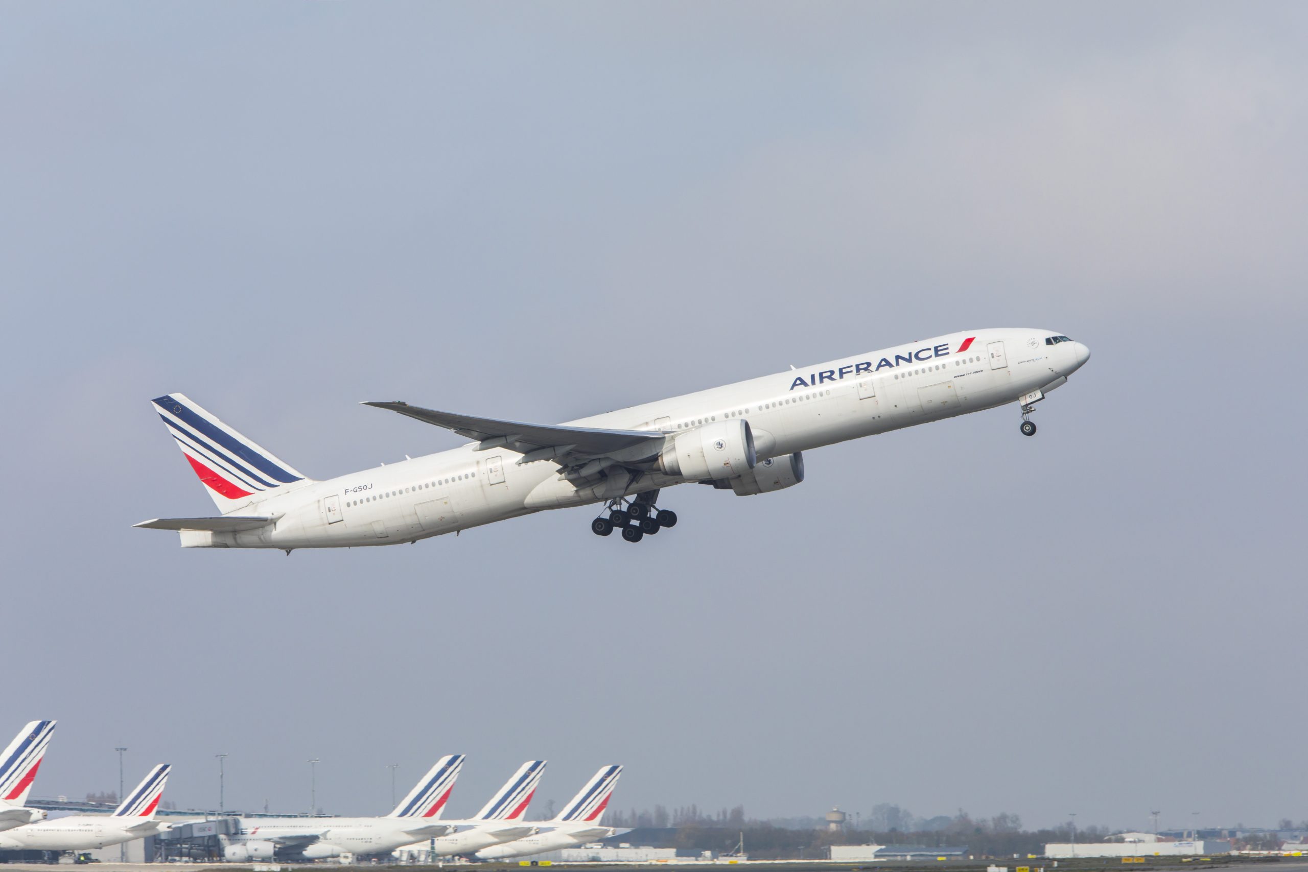 Air France torna-se parceira oficial dos Jogos Olímpicos e Paraolímpicos de  Paris 2024 - TNEWS