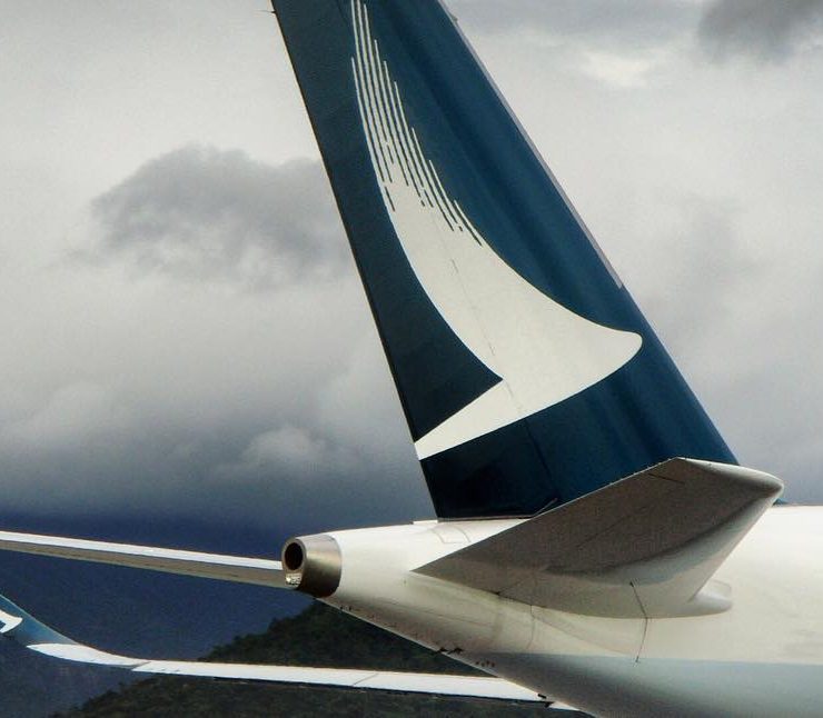 the tail of an airplane