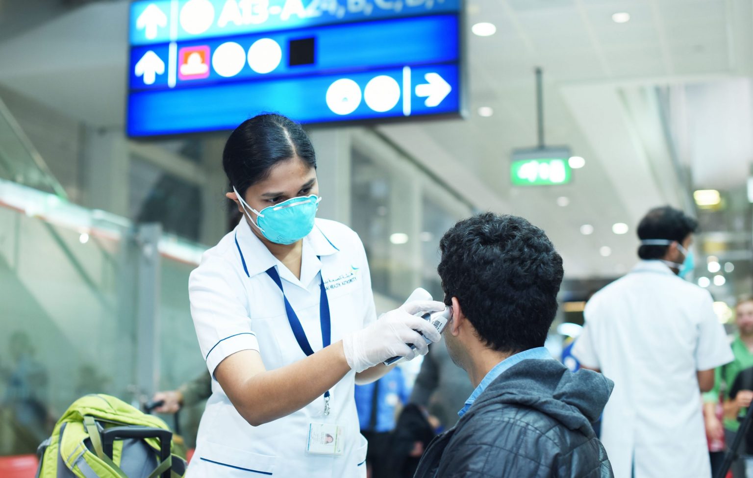 Emirates Tells Passengers to Wear Face Masks and Gloves on First Post