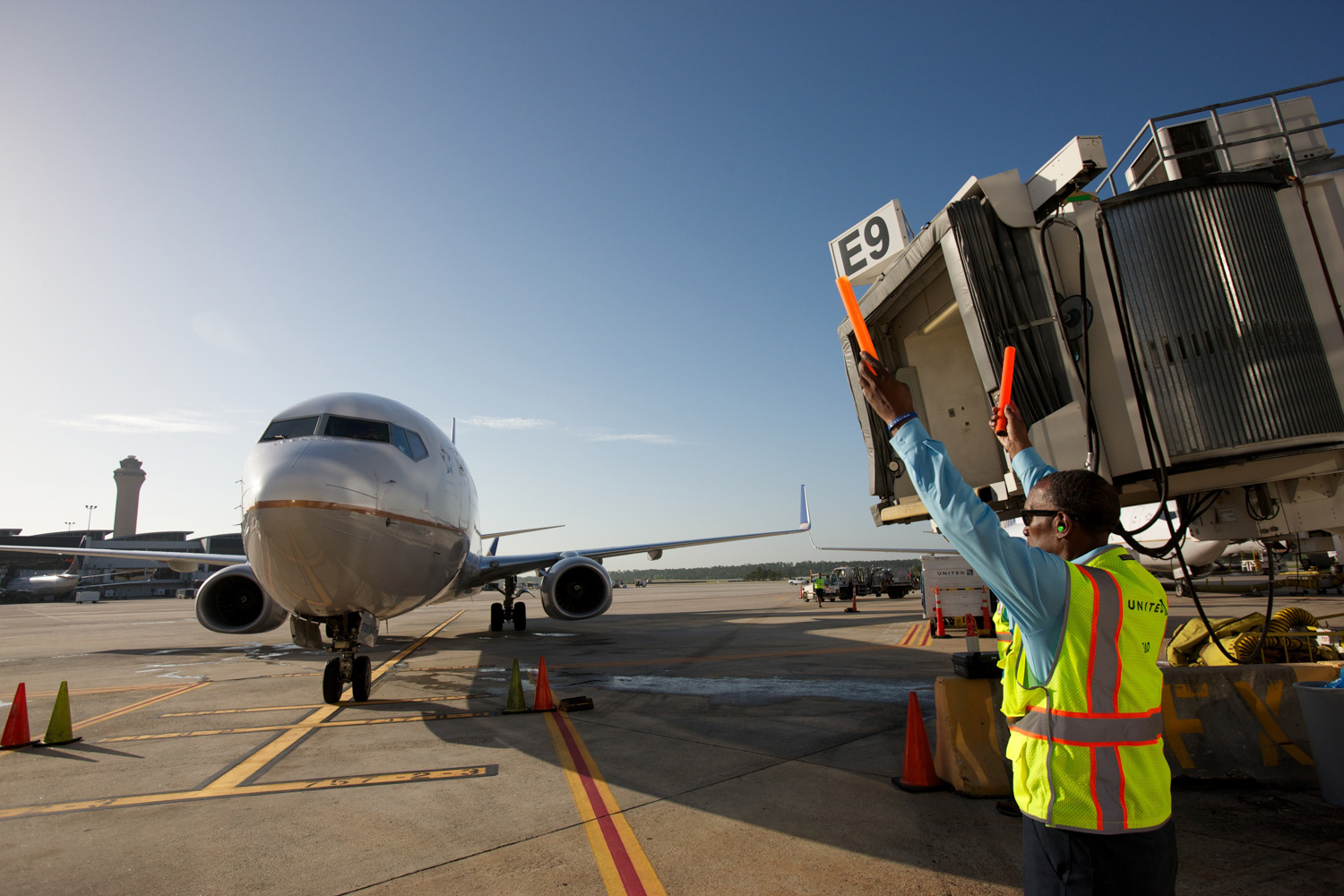 United, American Airlines Prepare to Furlough Thousands of Employees... Again