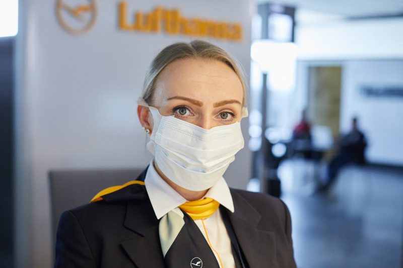 Lufthansa Imposes New Medical Grade Face Mask Rules Over Mutant Virus Fears