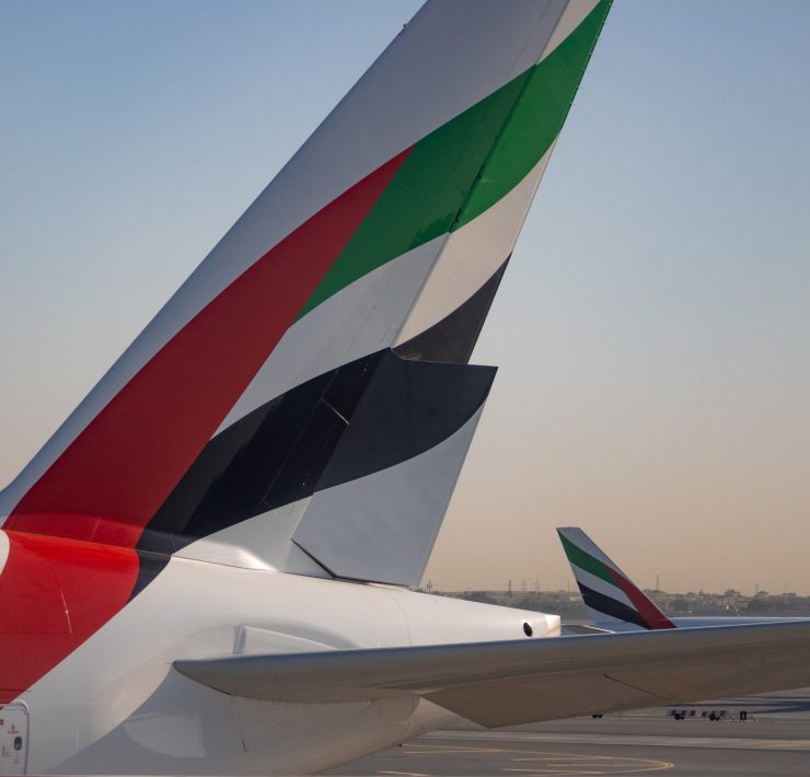 the tail of an airplane