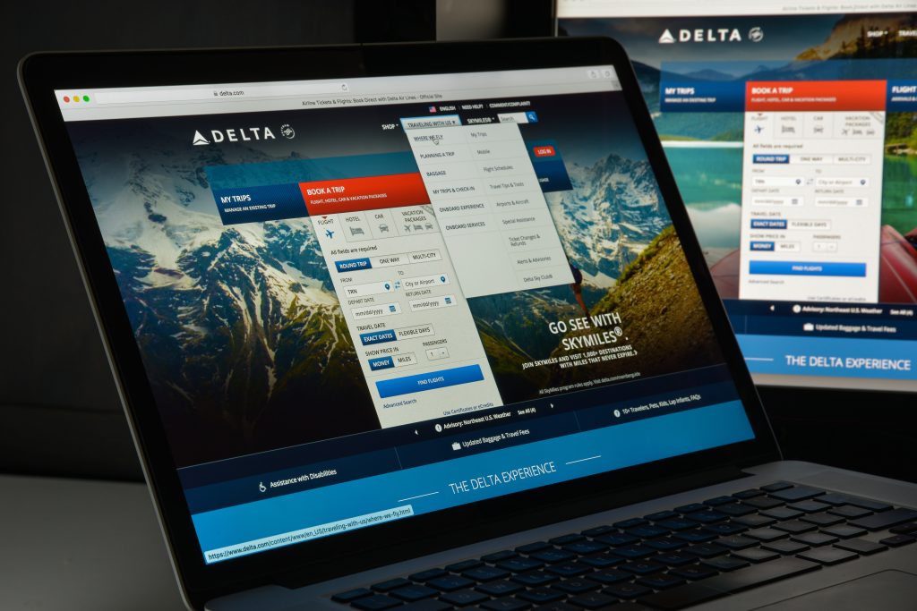 a laptop with a screen on