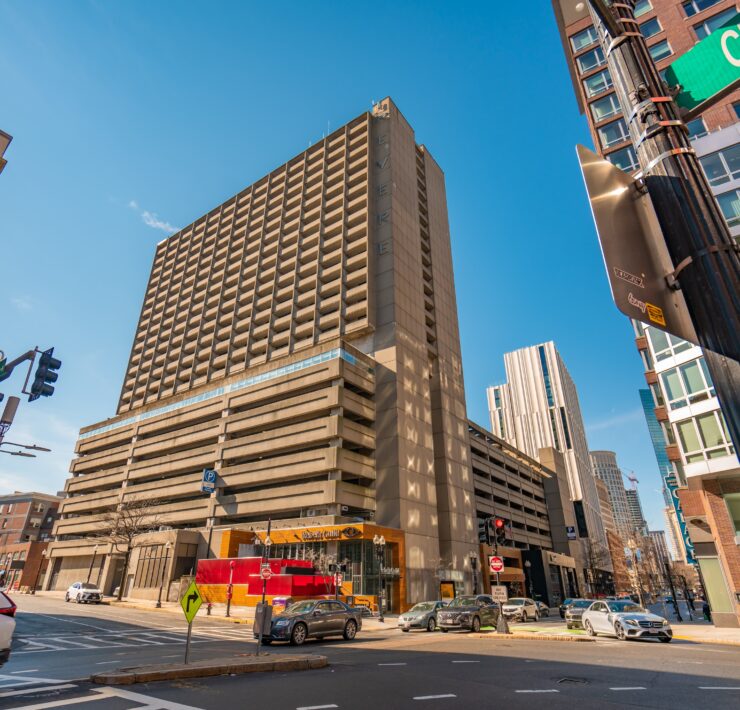a tall building on a city street