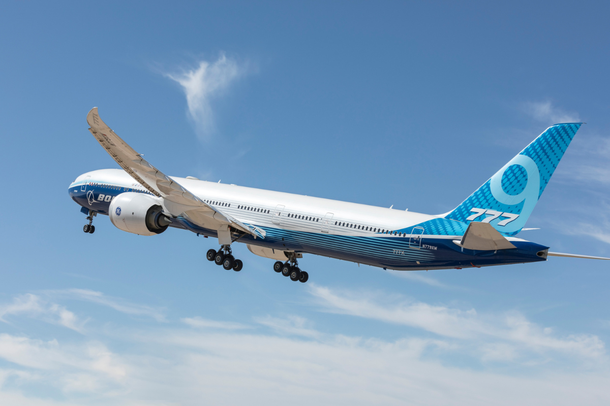 a photo of a Boeing 779-9 taking off