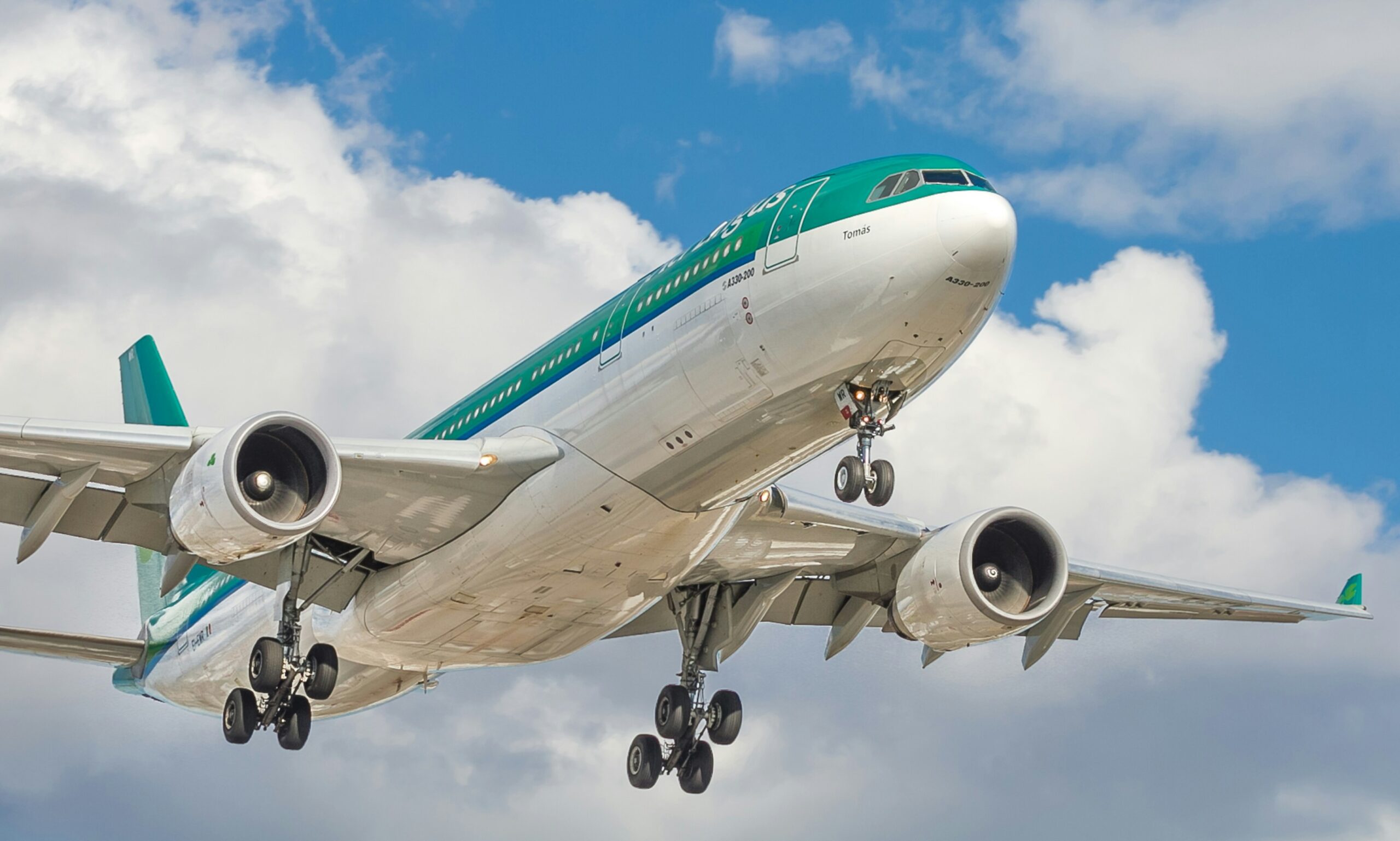 Breathtaking Aer Lingus Worker Accused Of Reducing Passenger To Tears Scene for Your Screen Breathtaking Aer Lingus Worker Accused Of Reducing Passenger To Tears Scene for Your Screen