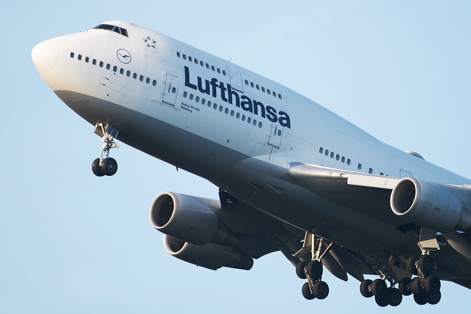a close up of a Lufthansa 747