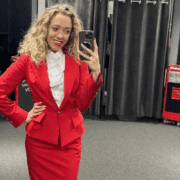 Virgin Atlantic flight attendant Jasmin Winthrop taking a selfie in her uniform