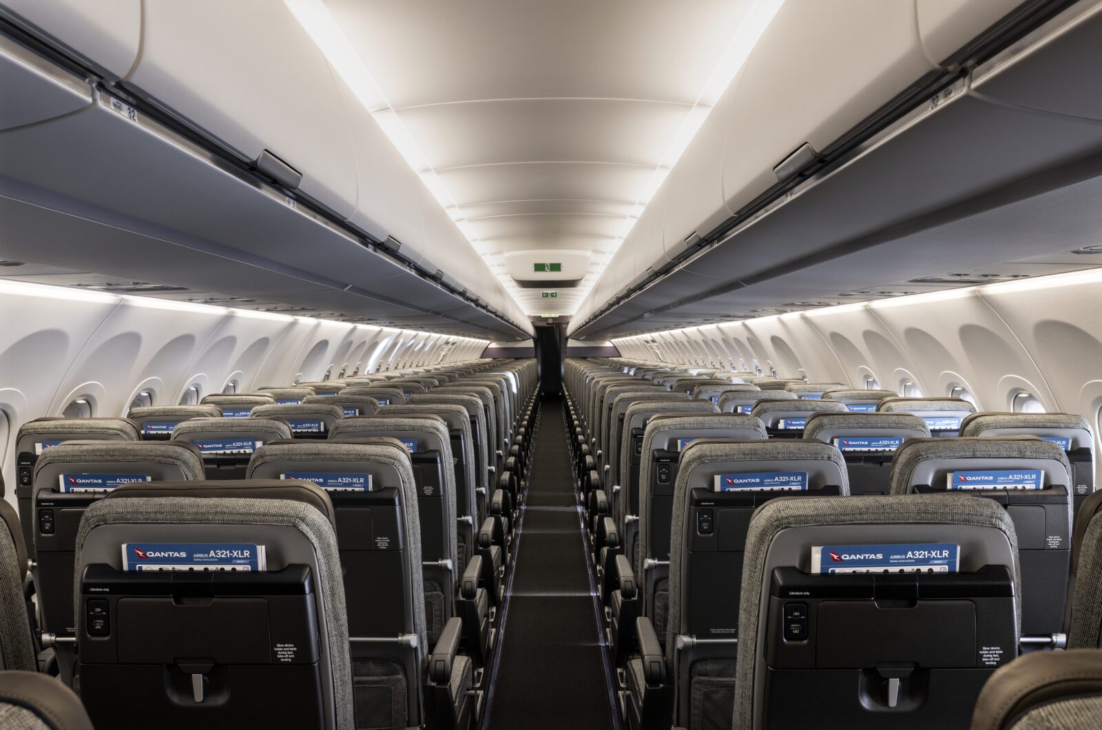 the insider of a Qantas Airbus A321XLR