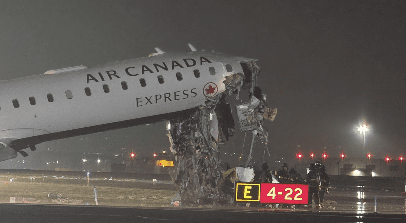 a plane that has been crashed