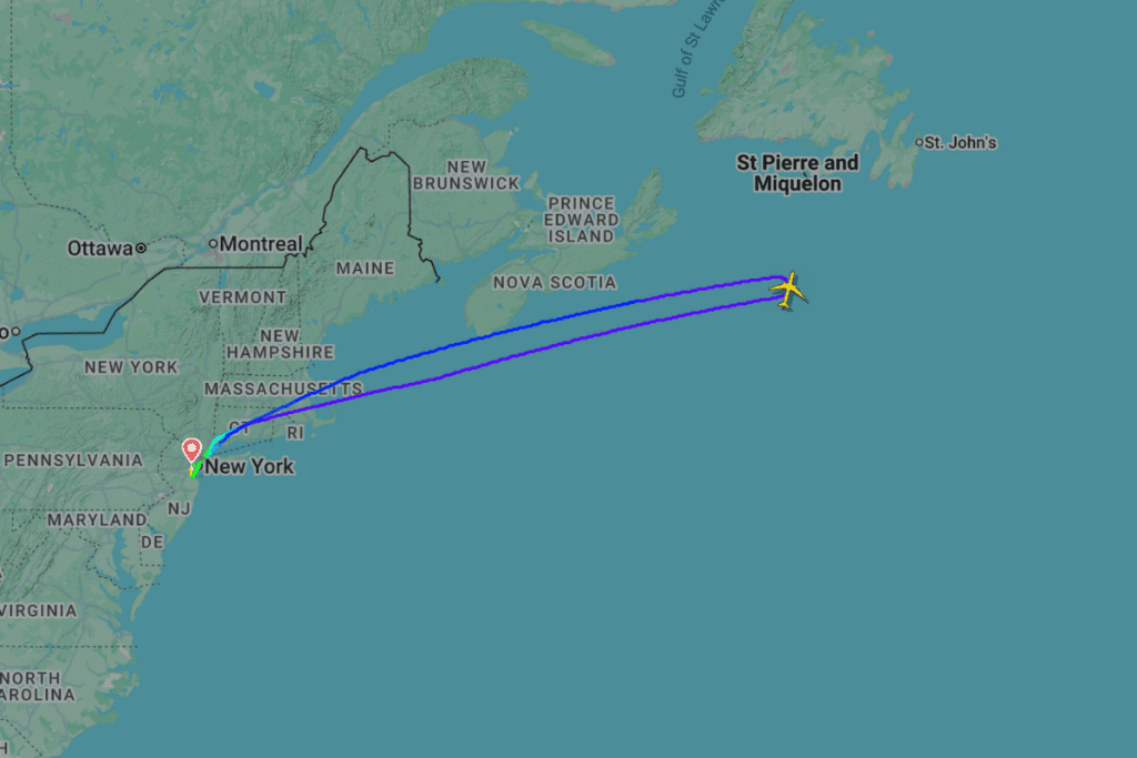 screenshot of flight radar 24 showing the diversion of UA236 on May 30