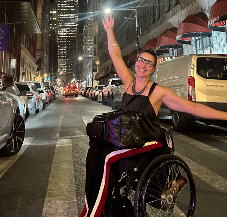 samanta bullock poses in front of the world trade center