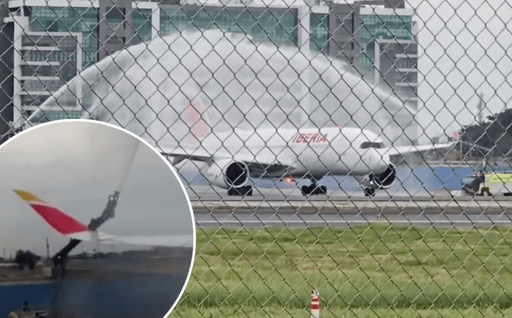 iberia a350 grounded in water salute gone wrong