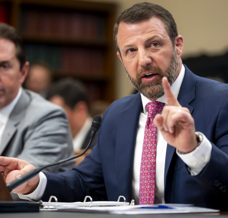 Markwayne Mullin