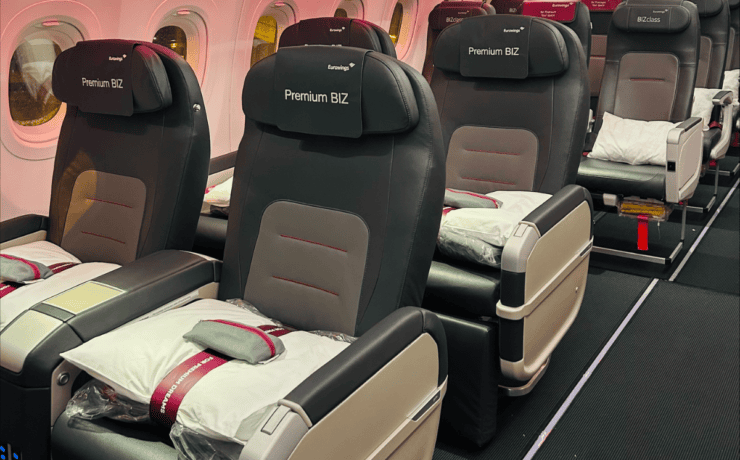 first class recliner seats on eurowings a320neo aircraft