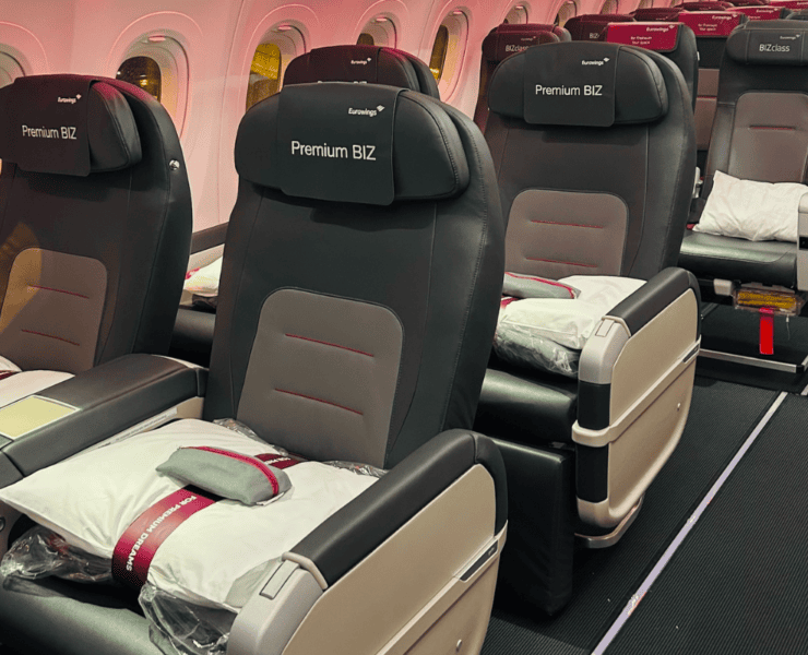 first class recliner seats on eurowings a320neo aircraft