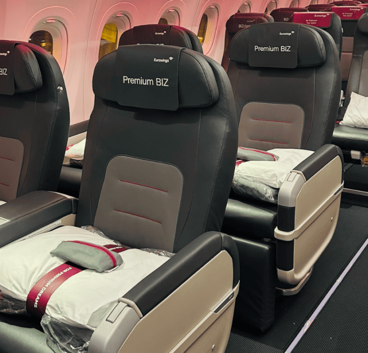 first class recliner seats on eurowings a320neo aircraft